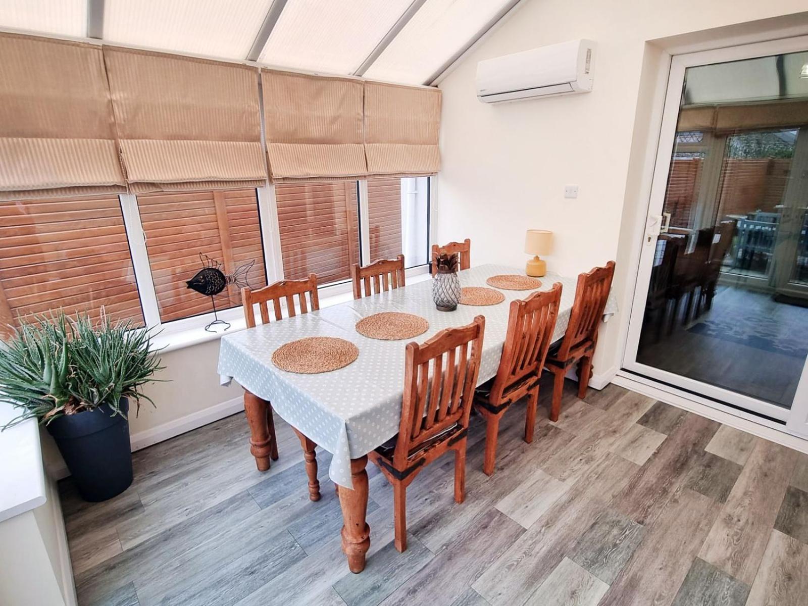 Sunny Queens Park Home - Garden & Private Parking ブライトン エクステリア 写真
